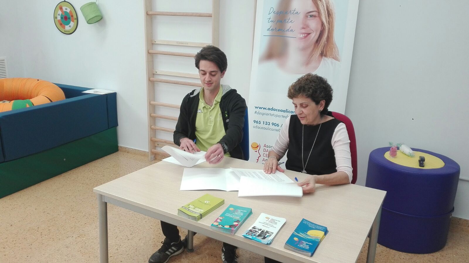 ADACEA Alicante firma convenio con Neuralfit